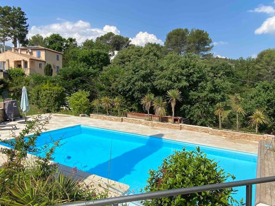 Appartement 2-4 Pers. Piscine, Entre Aix Et Cassis La Destrousse Kültér fotó