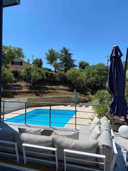 Appartement 2-4 Pers. Piscine, Entre Aix Et Cassis La Destrousse Kültér fotó