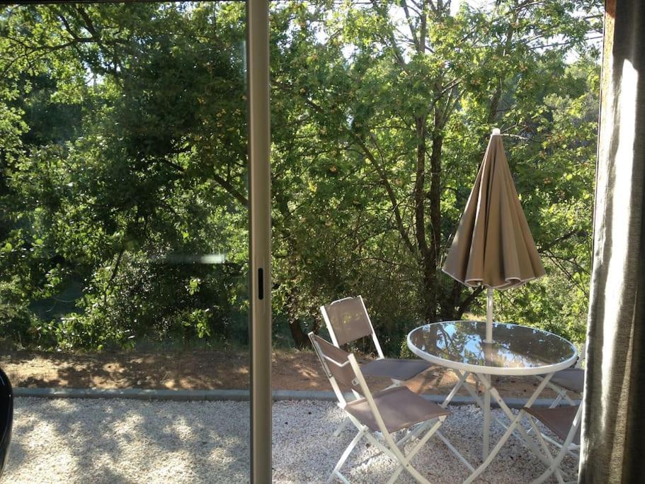 Appartement 2-4 Pers. Piscine, Entre Aix Et Cassis La Destrousse Kültér fotó