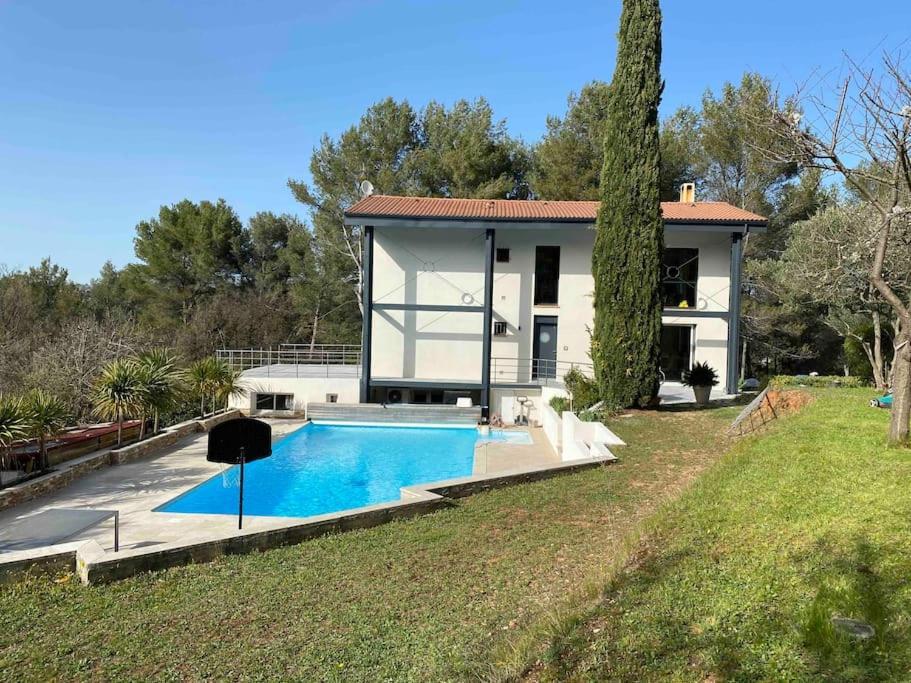 Appartement 2-4 Pers. Piscine, Entre Aix Et Cassis La Destrousse Kültér fotó